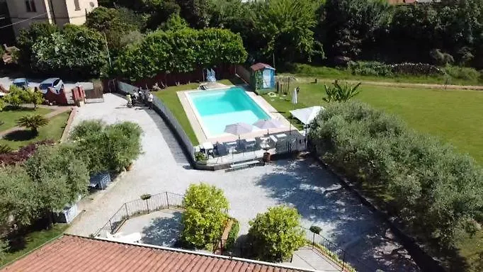 Villino Maria Сasa de vacaciones Sarzana